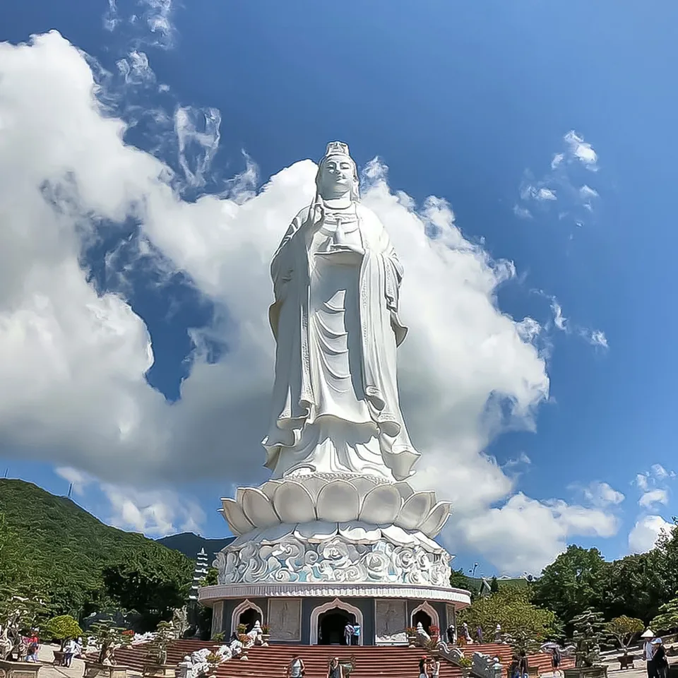 린응사 관음상(레이디붓다) 사진 1